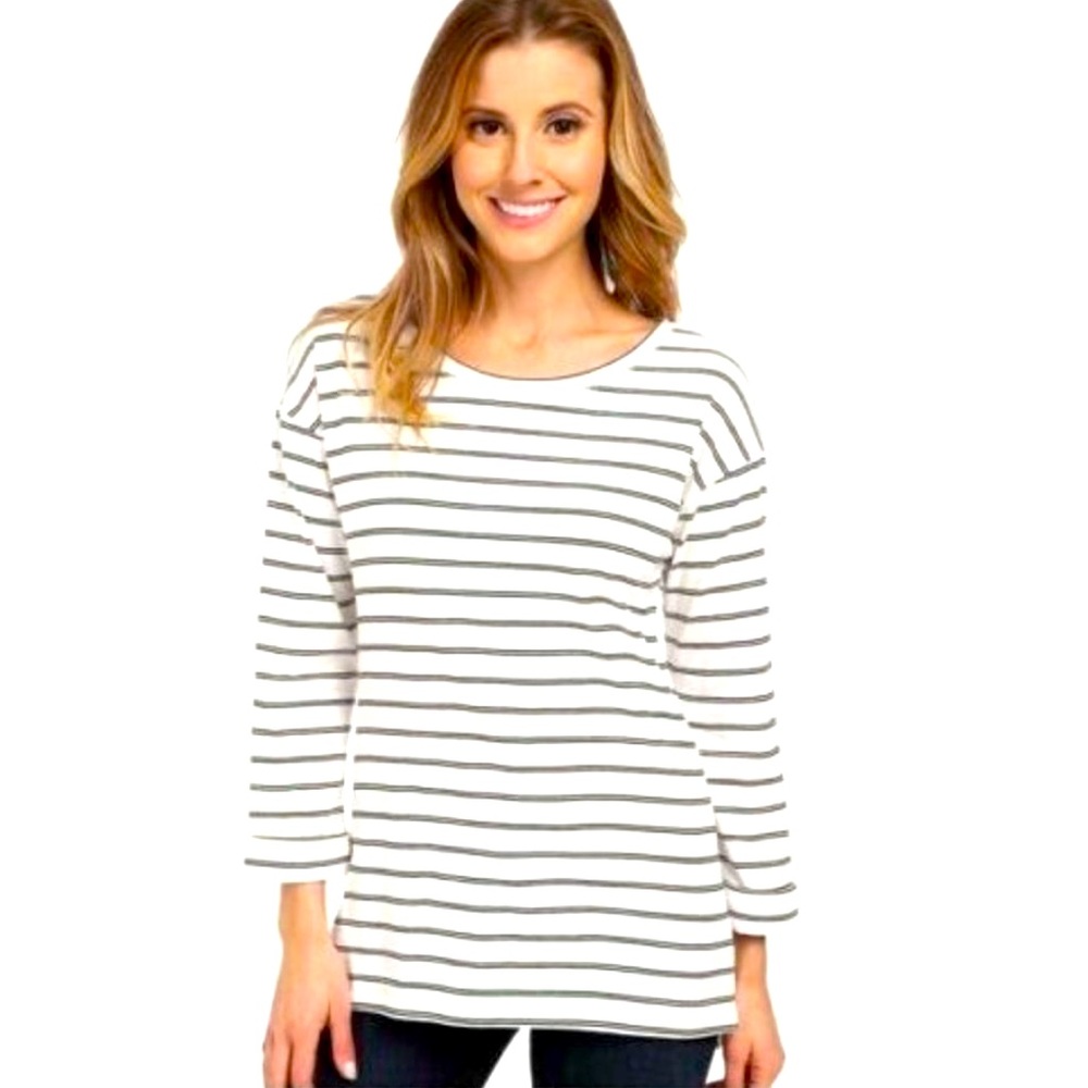 Patagonia Women’s Boatneck 3/4 Length Sleeves          Size S